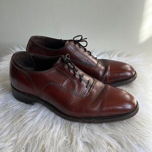 Crown Imperial brown leather shoes 9D